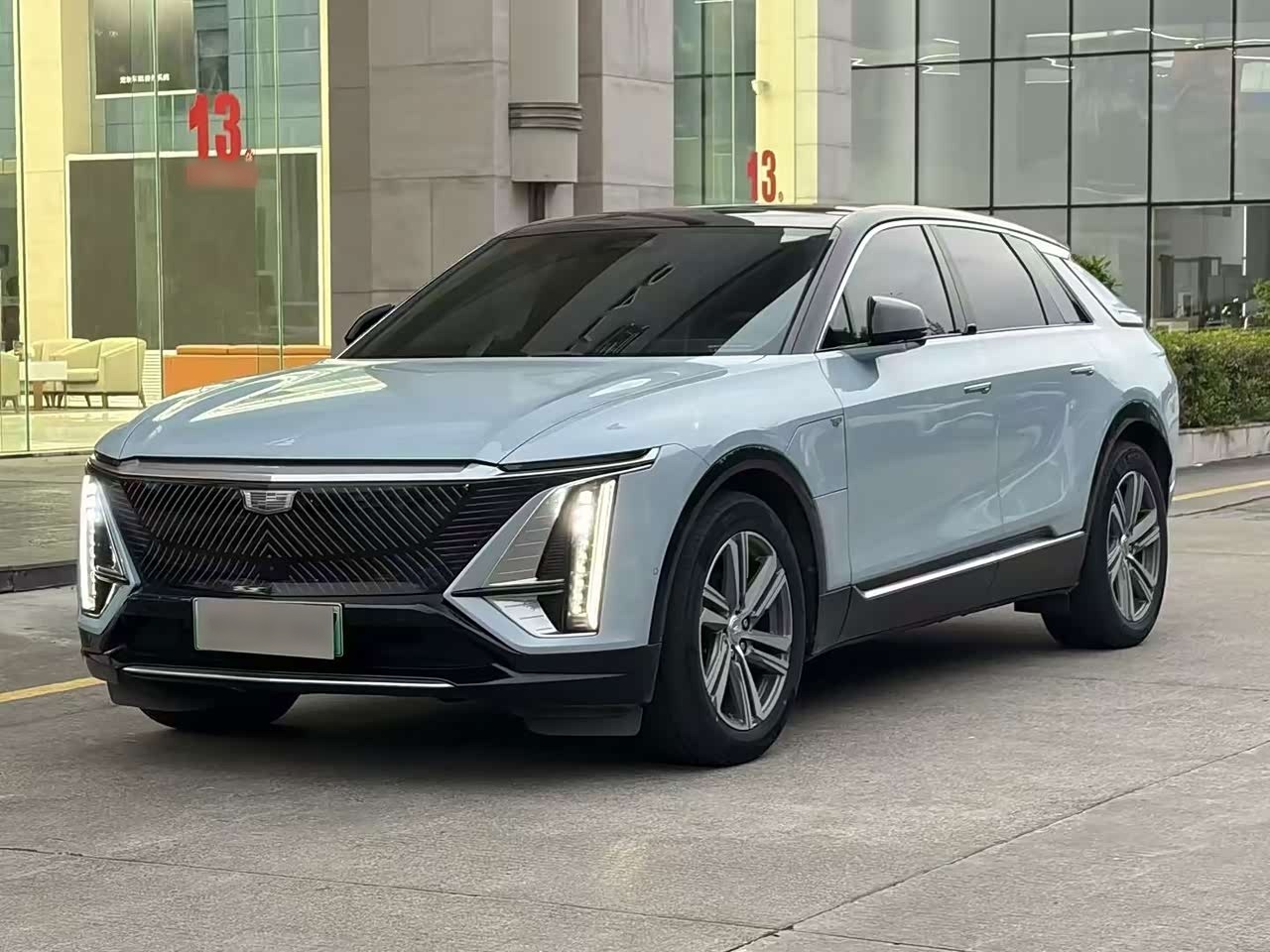 IQ 2022 AWD Performance Premium