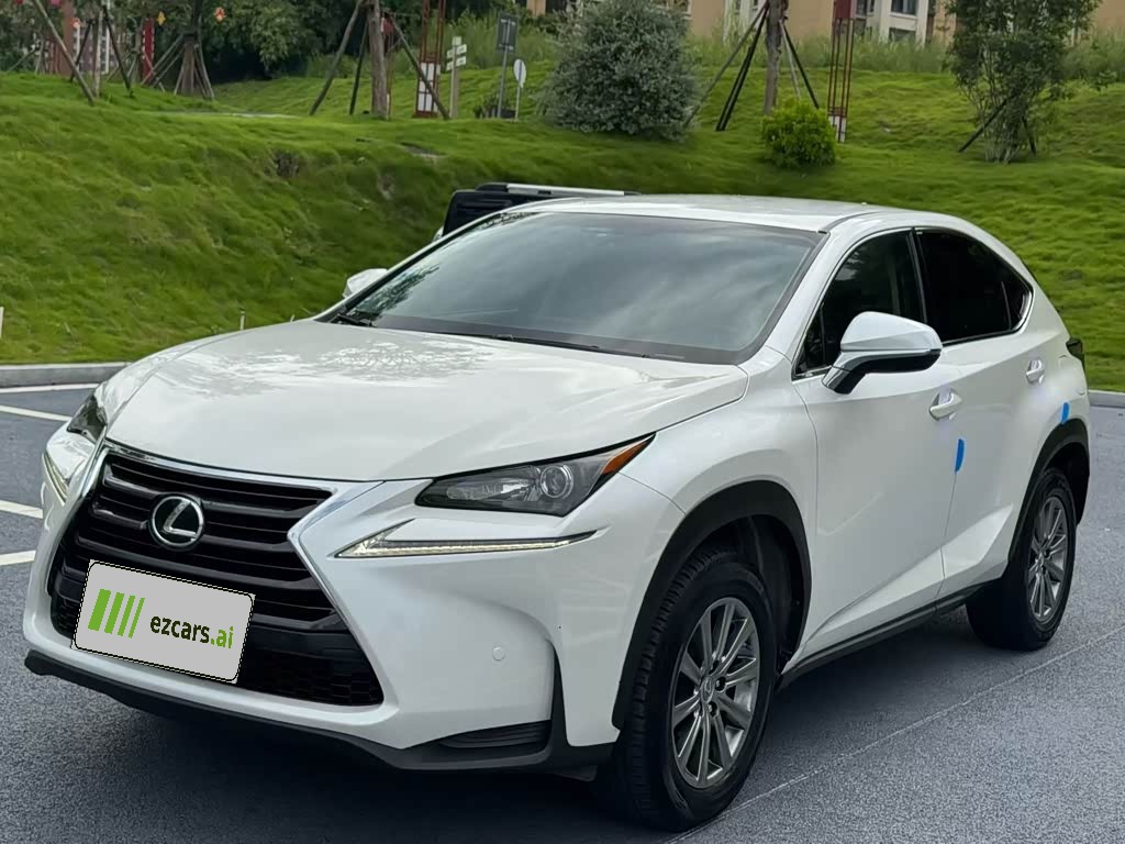 LexusNX 2015 200 FWD