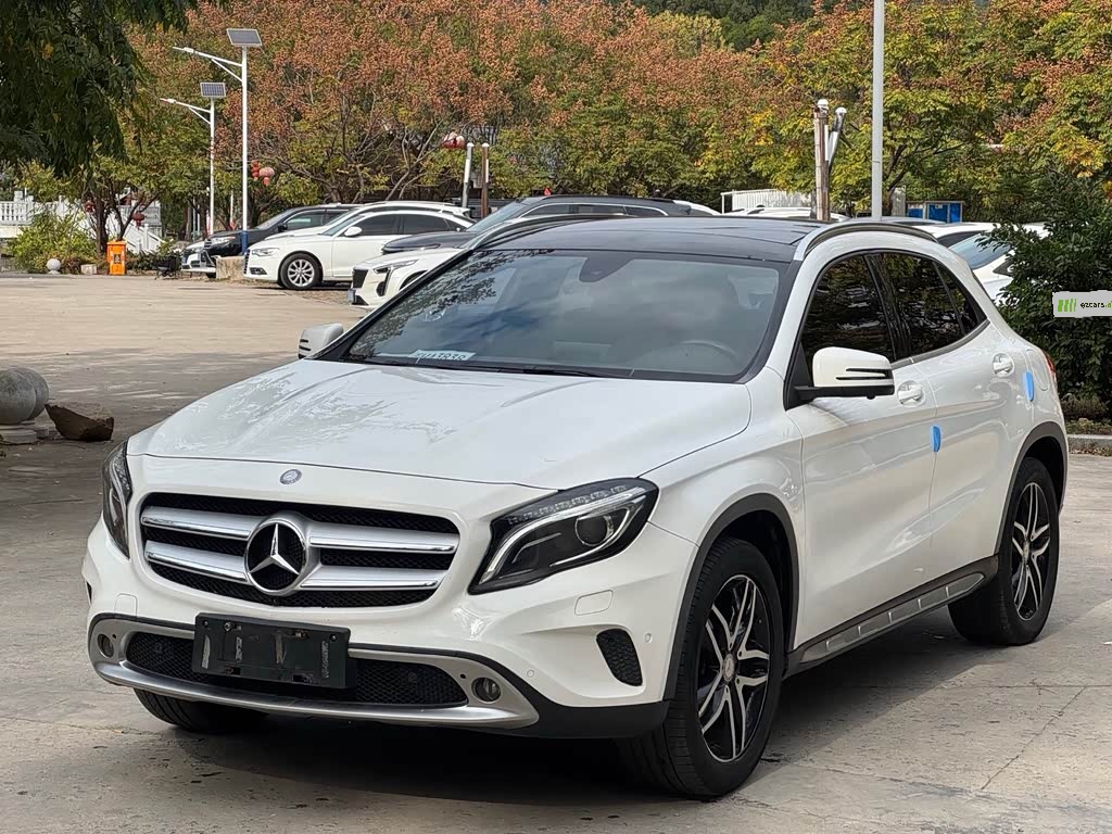 Mercedes-BenzGLA 2017 GLA 200 Dynamic