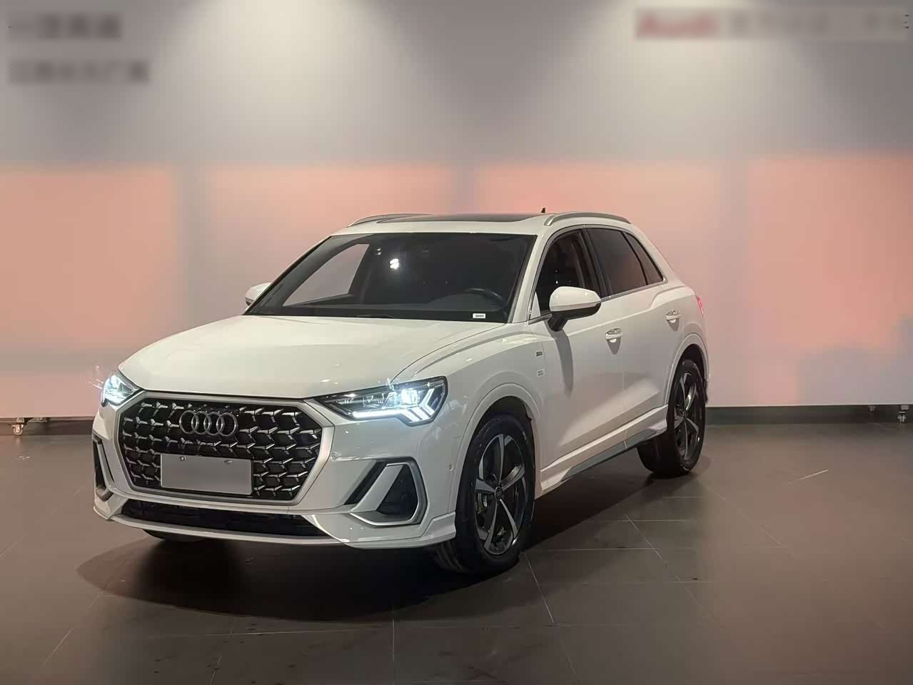 AudiQ3 2025 45 Collection 35TFSI Fashion Dynamic