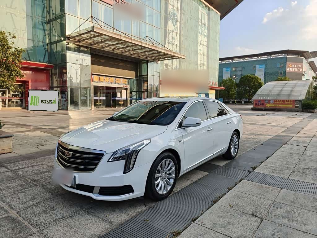 XTS 2018 28T Tech