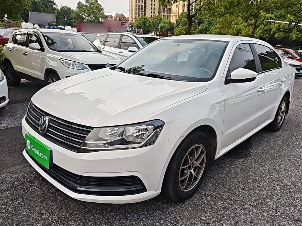 Lavida 2015 1.6L AT