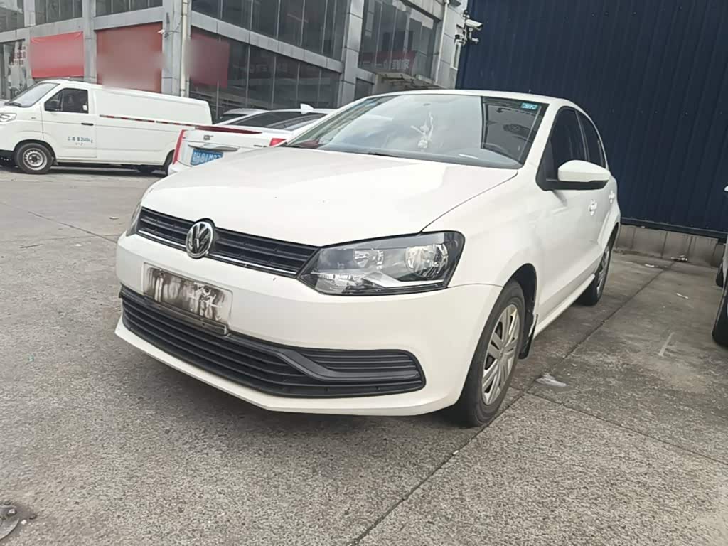 Polo 2016 1.4L AT
