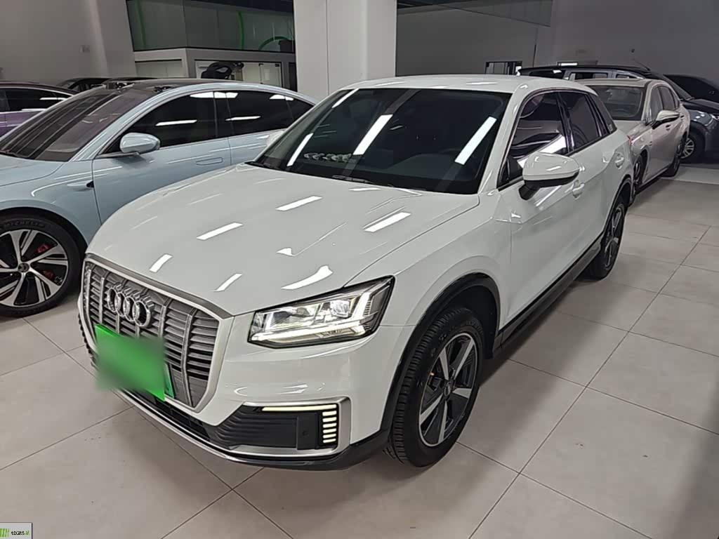 AudiQ2L e-tron 2019 Q2L e-tron EV
