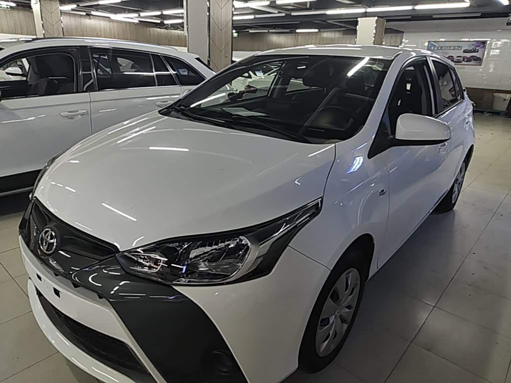 YARiS L 2021 1.5L CVT Leading