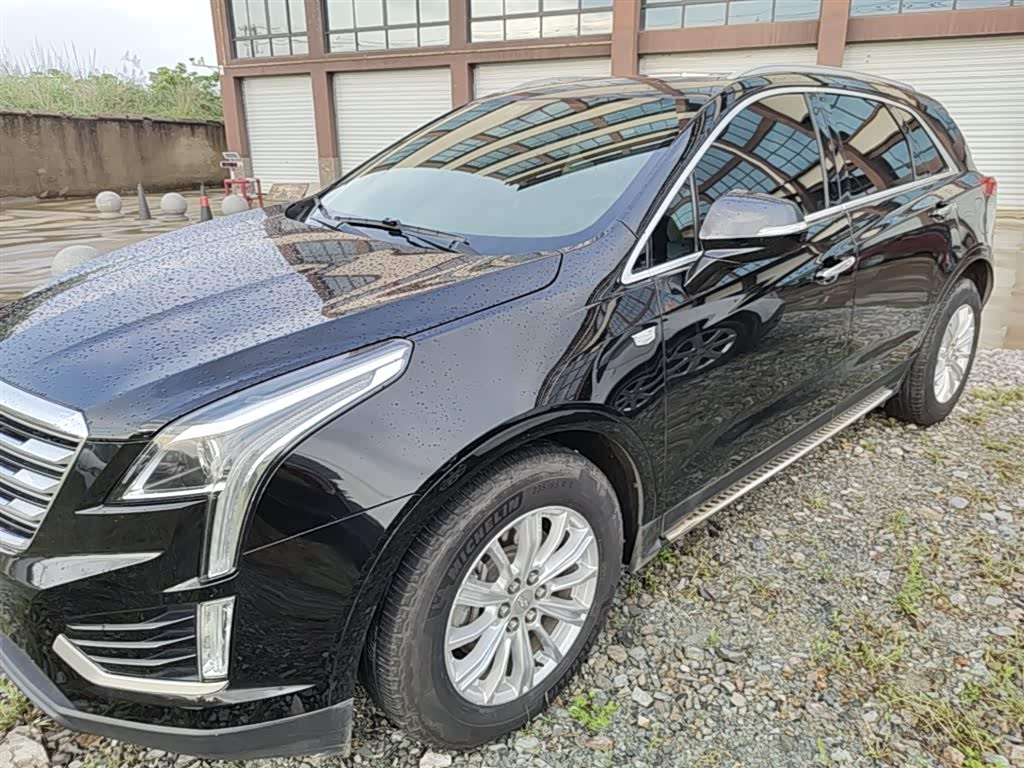 XT5 2018 28E AWD Tech