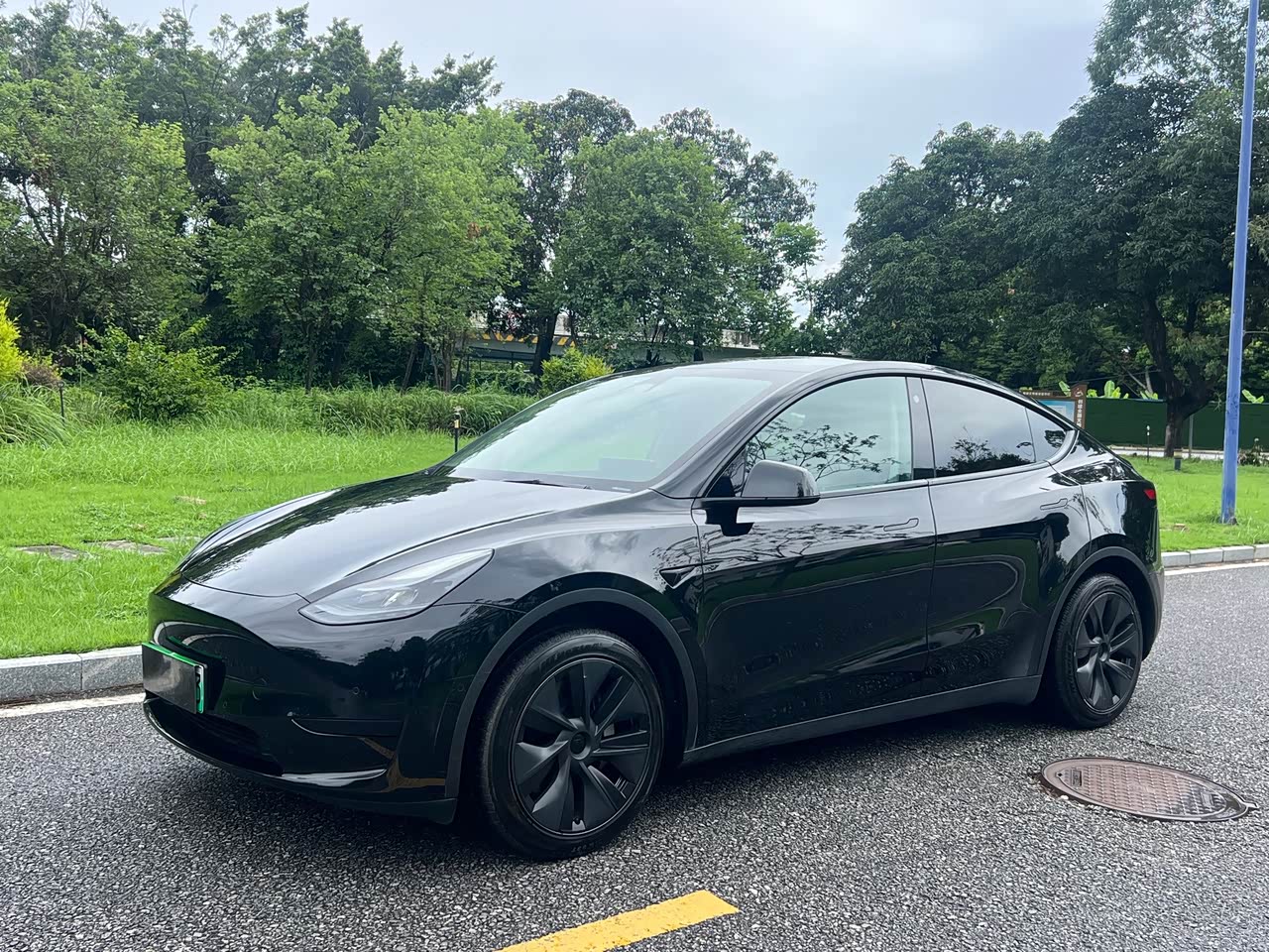 Model Y 2023 RWD