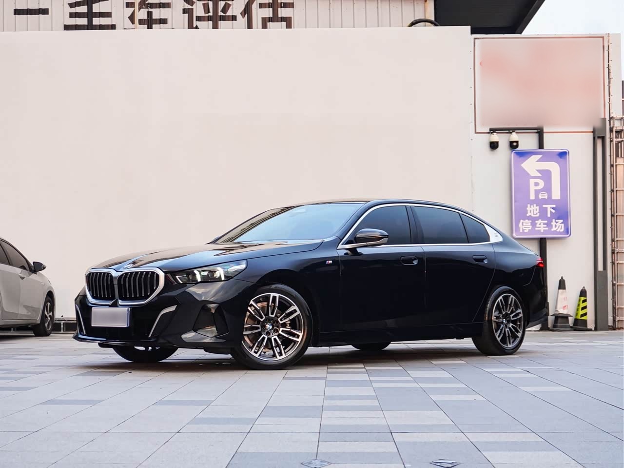 BMW5 Series 2024 525Li M Sport Package