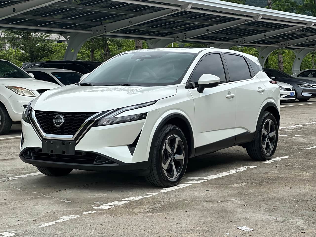 Qashqai 2023 1.3T CVTLuxury