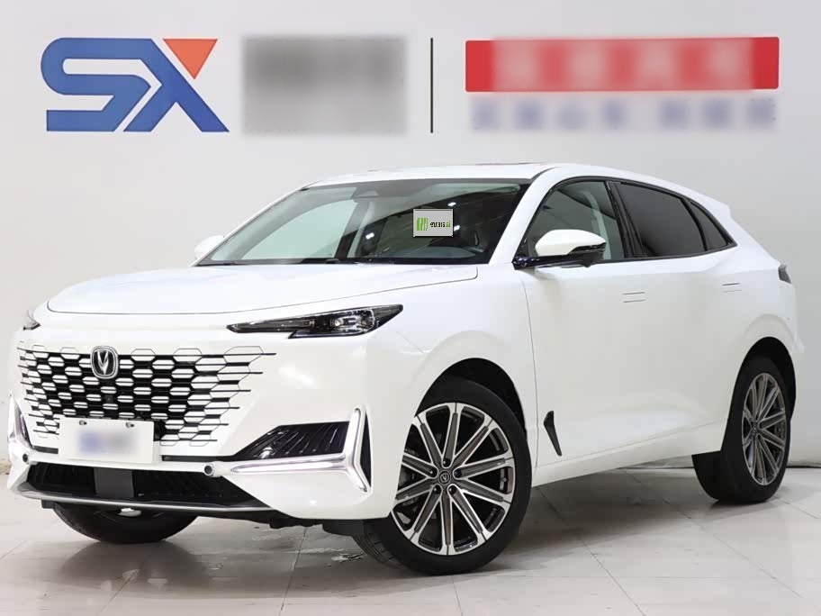 UNI-K 2021 2.0T Premium