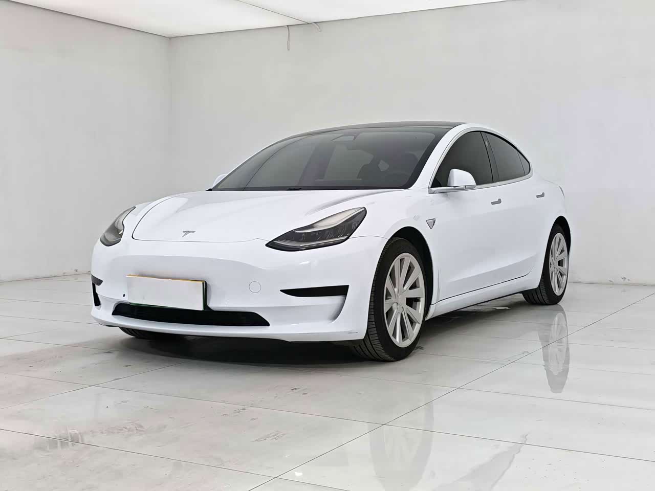 Model 3 2019 Standard Range RWD Upgraded