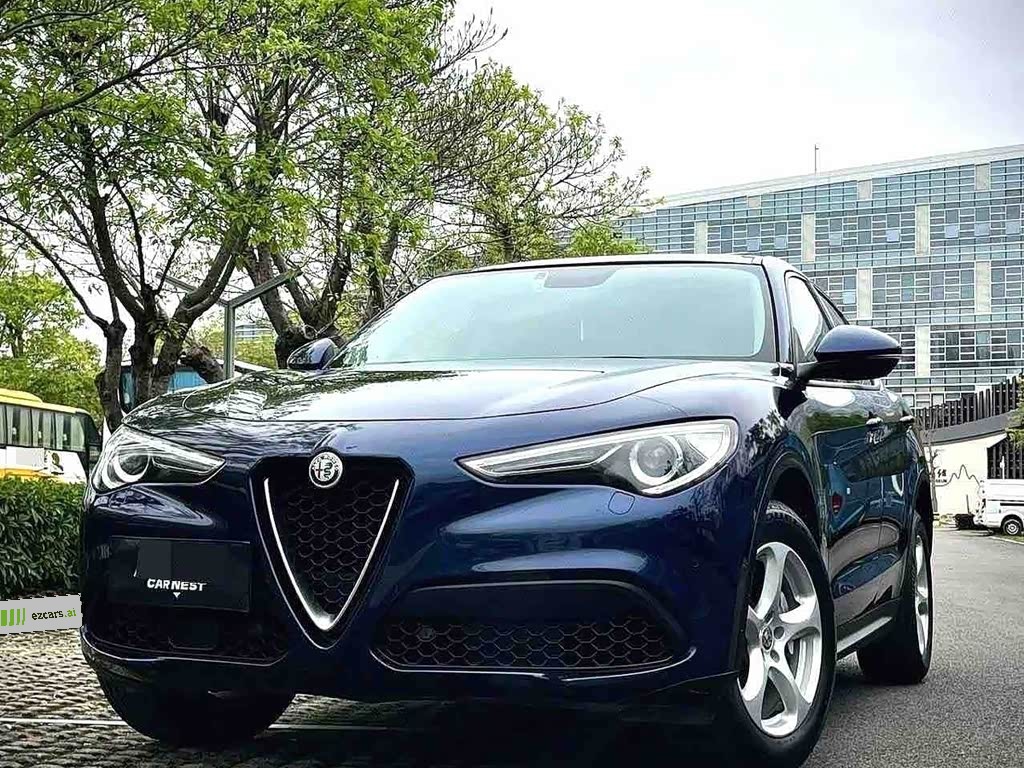 Stelvio 2017 2.0T 200HP Luxury