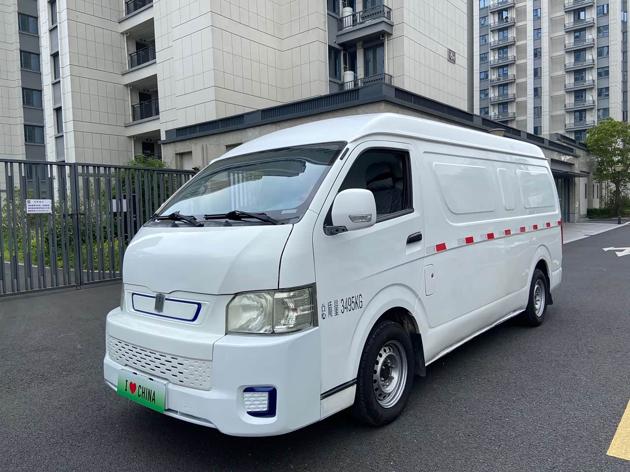 E6 2022 Van High Roof 50.23kWh
