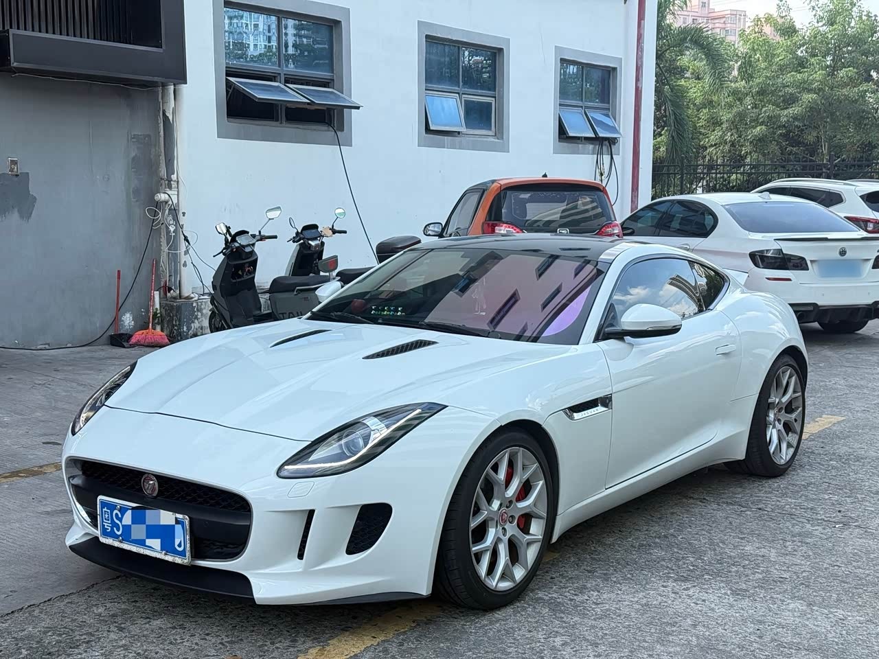 F-TYPE 2016 3.0 SC Coupe