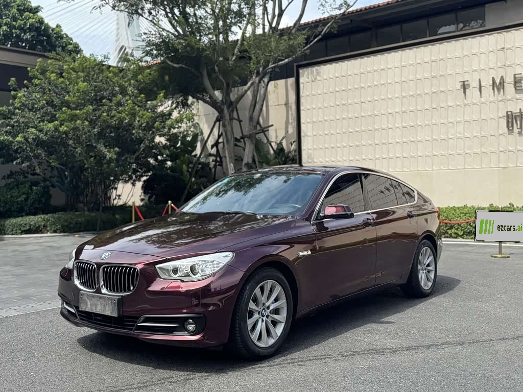 BMW5 SeriesGT 2014 528i Leading