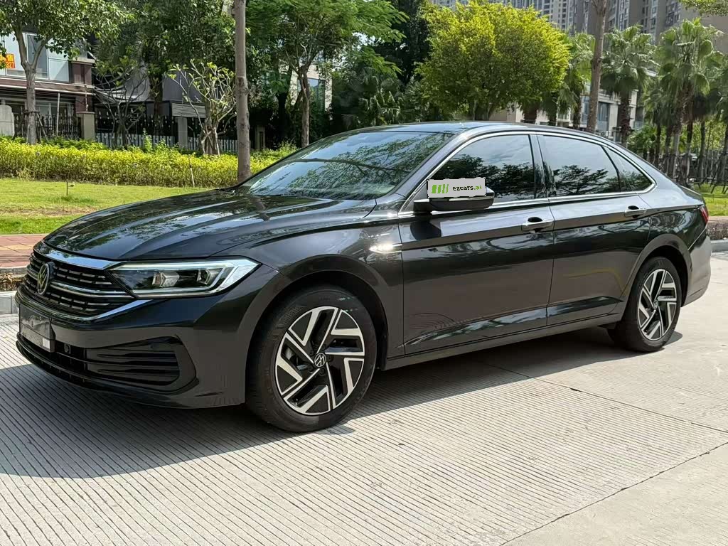 Sagitar 2025 300TSI DSG