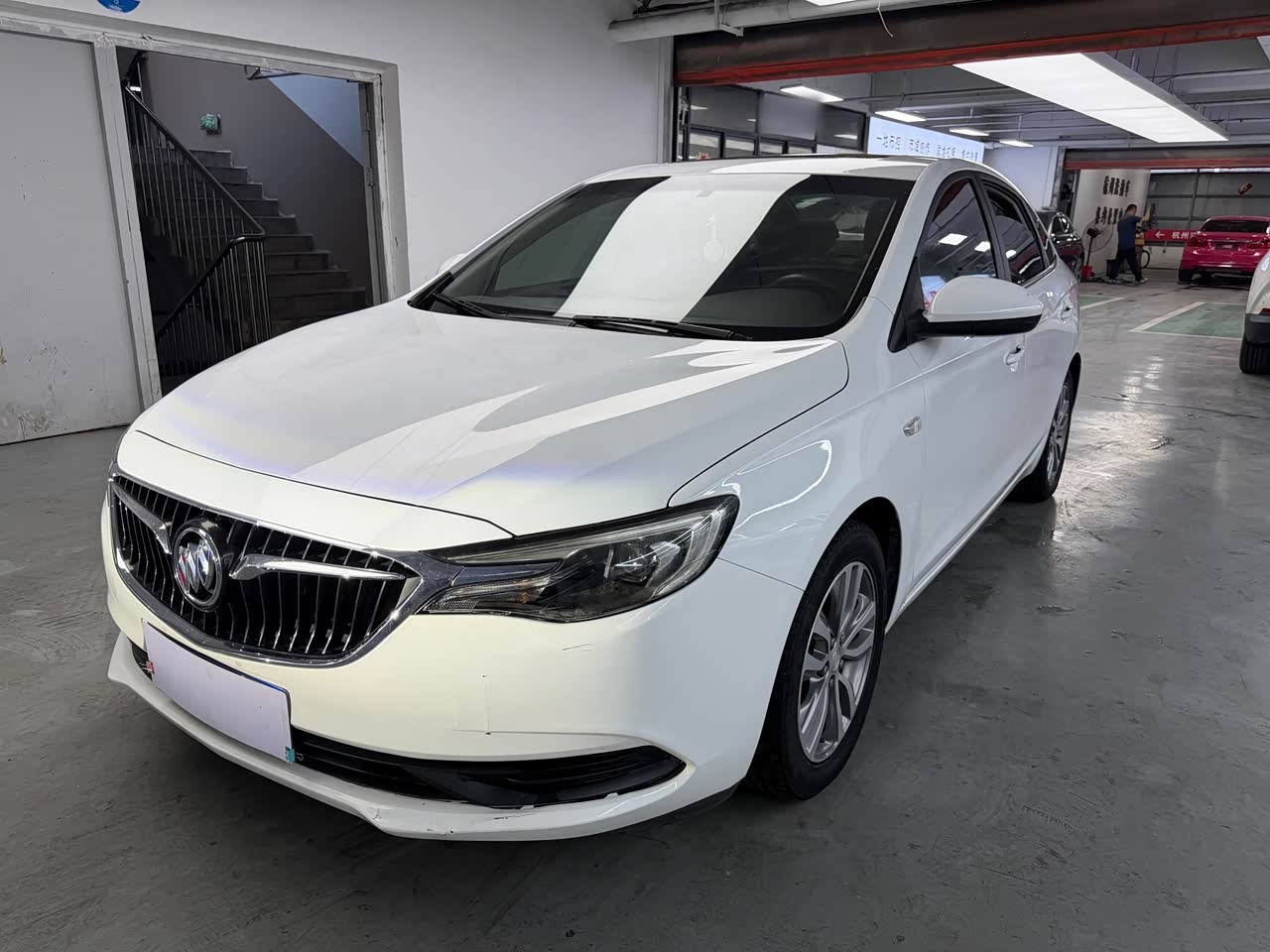 Excelle 2019 18T AT Elite China VI