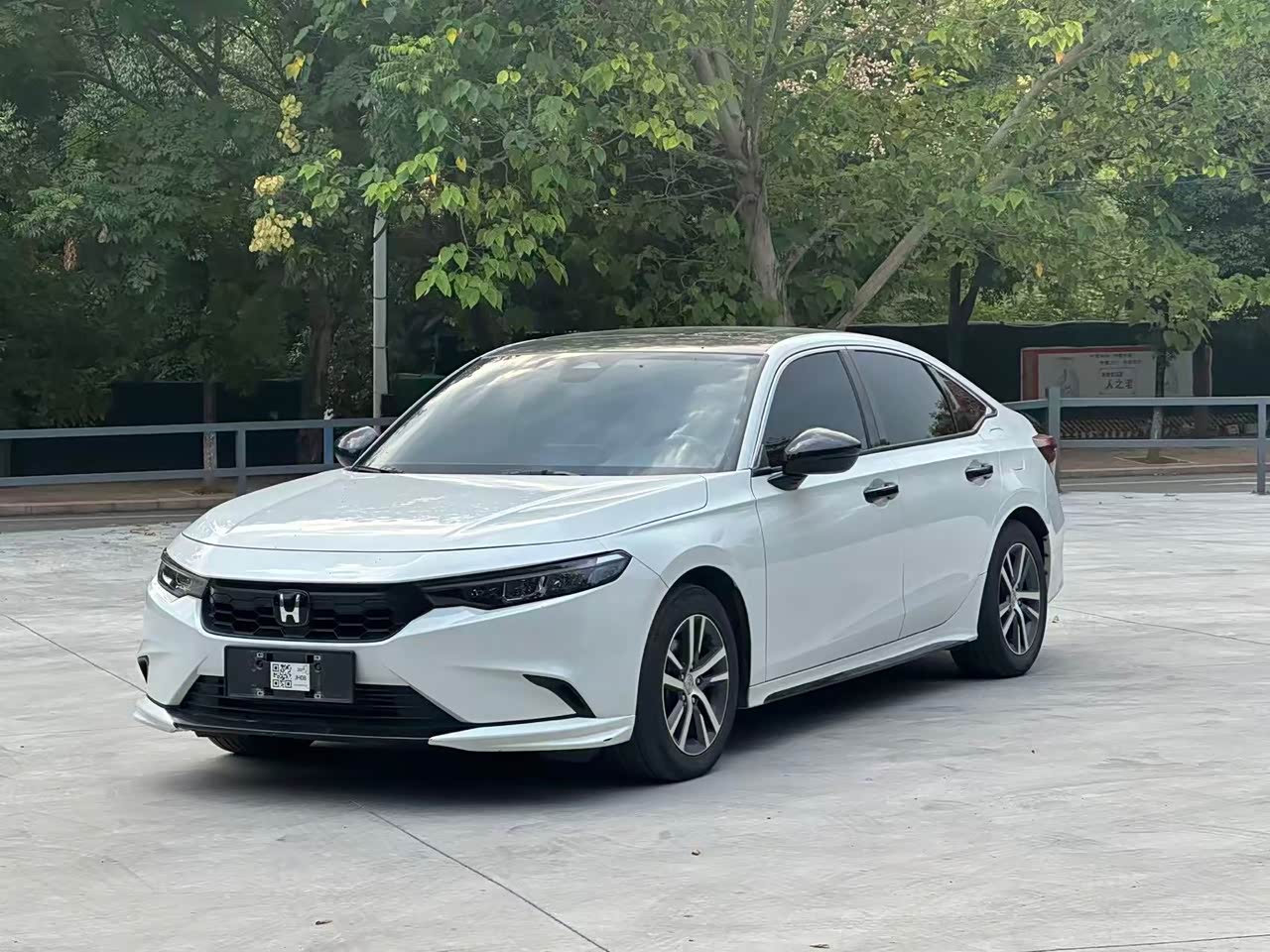 Integra 2023 240TURBO CVTLuxury