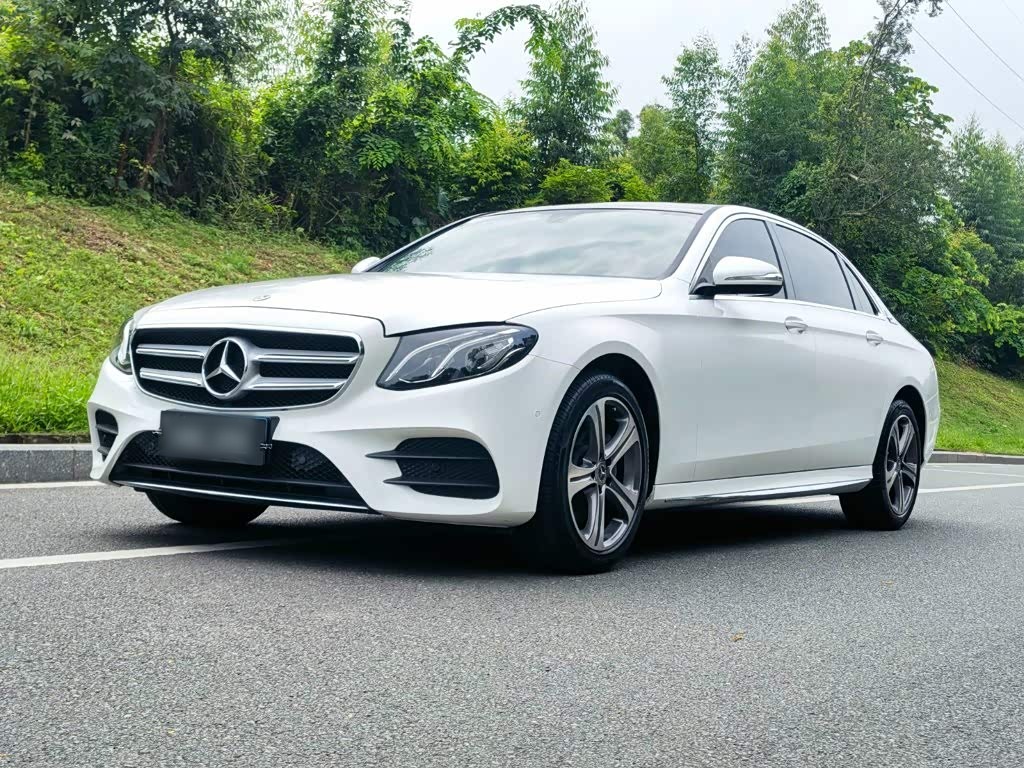Mercedes-BenzE-Class 2018 Facelift E 200 L Sport