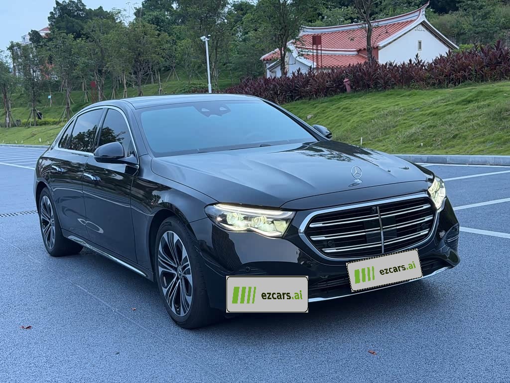 Mercedes-BenzE-Class 2025 E 300 L Luxury