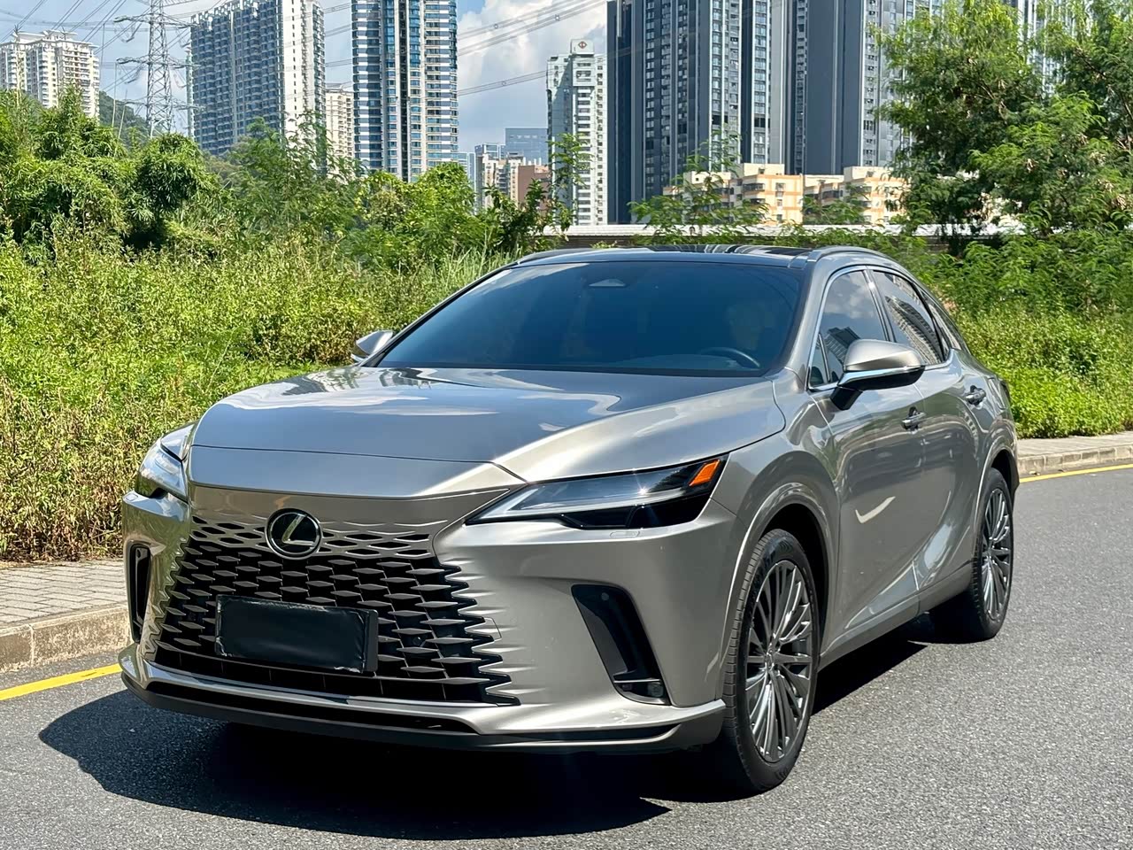LexusRX 2023 350h AWD