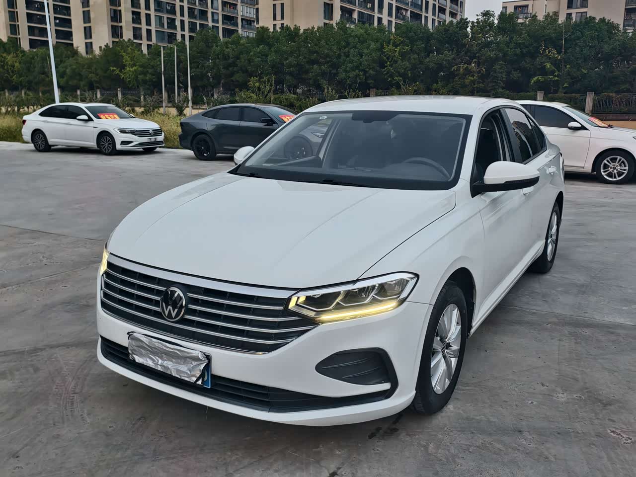Lavida 2023 Facelift 1.5L AT