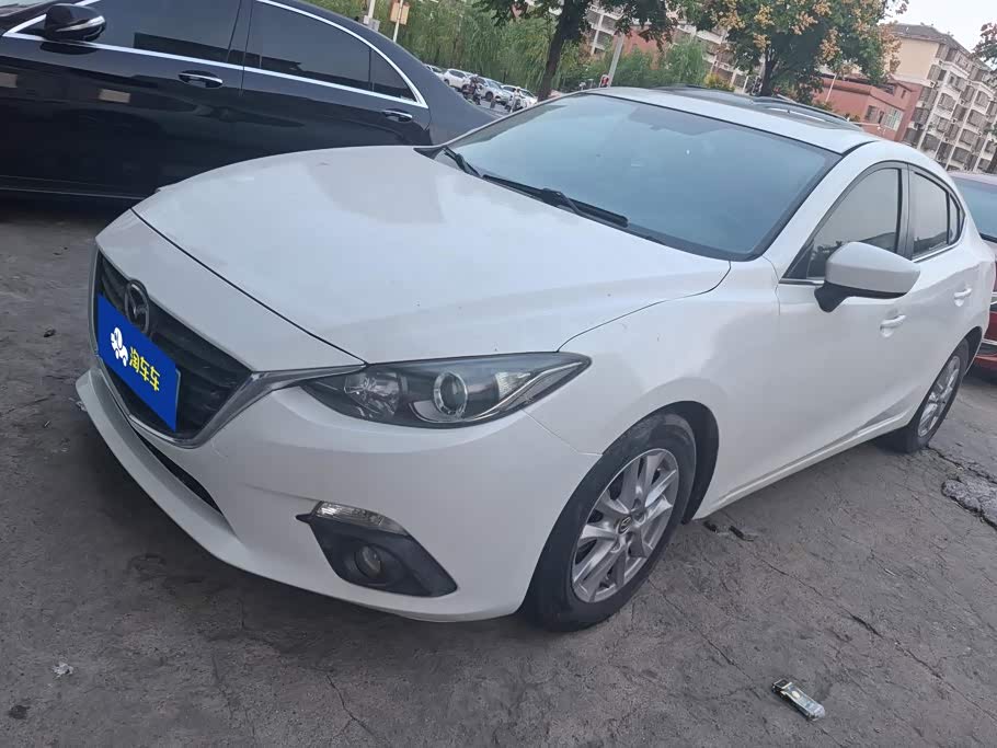 Mazda3 Axela 2016 Sedan 1.5L AT Luxury