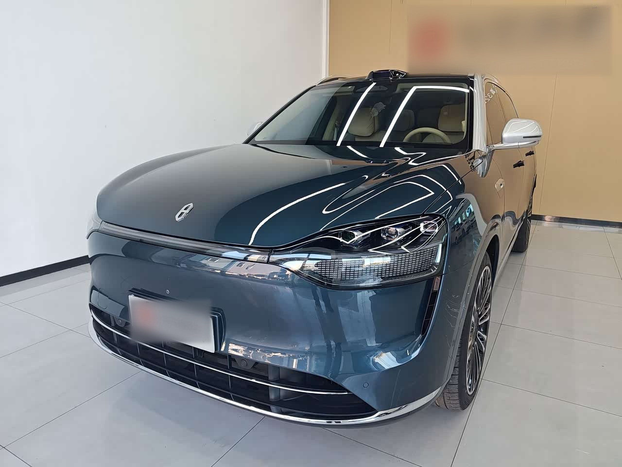 M9 2024 EREV Ultra 42kWh 6-Seater
