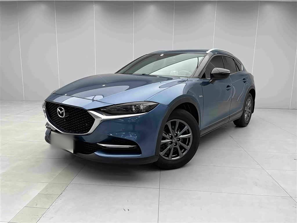 CX-4 2020 2.0L AT RWD Leading