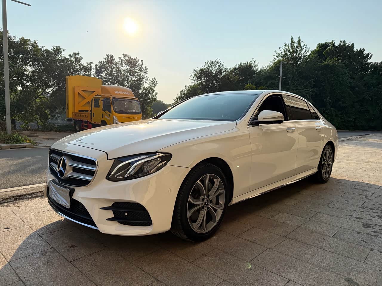 E-Class 2020 E 300 L Sport Luxury