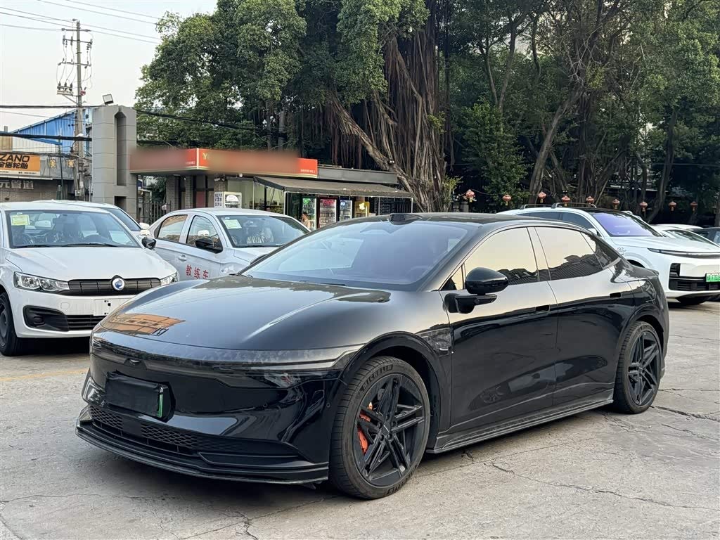007 2025 AWD Performance 100kWh
