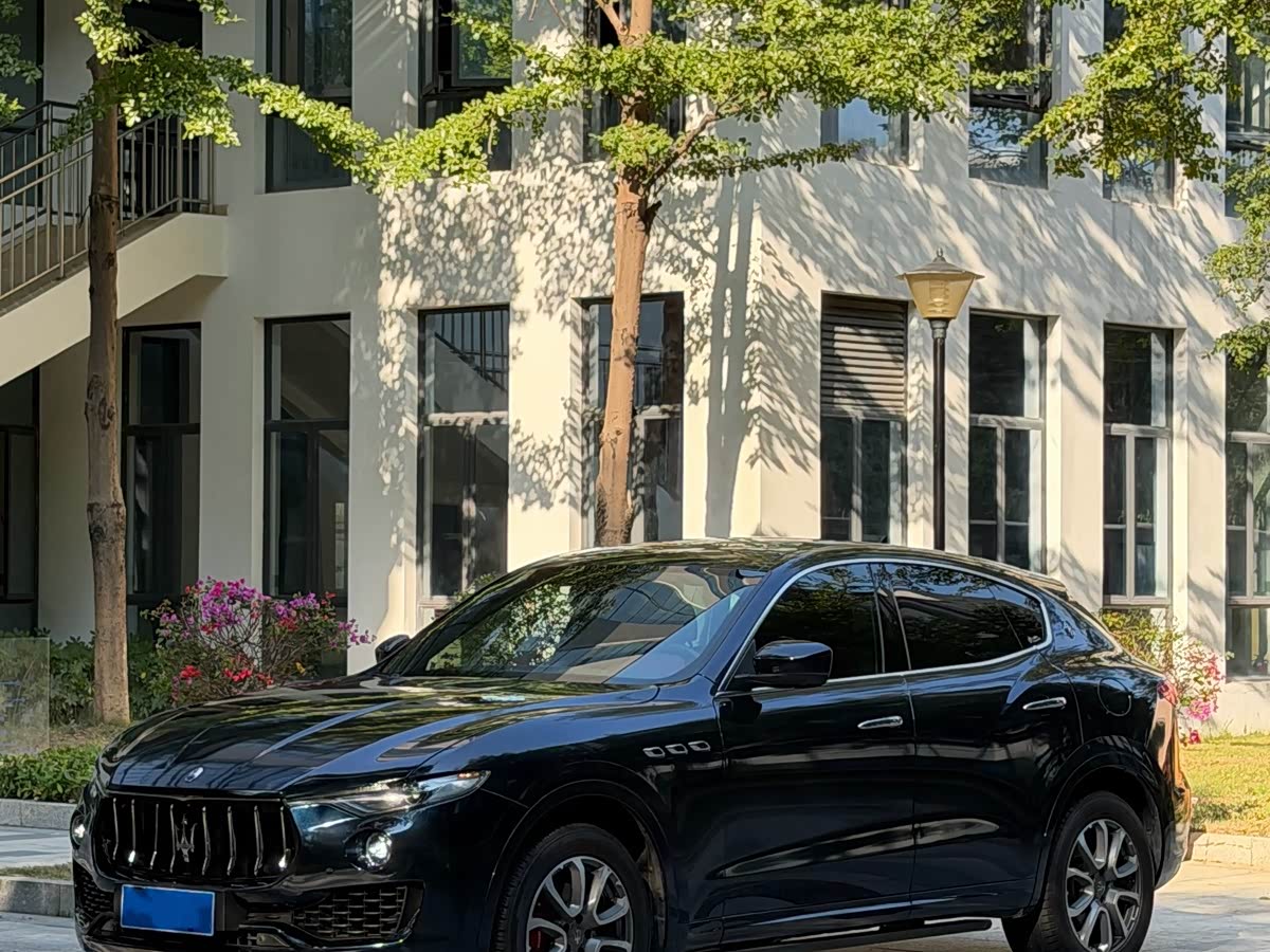 Levante 2016 3.0T Standard