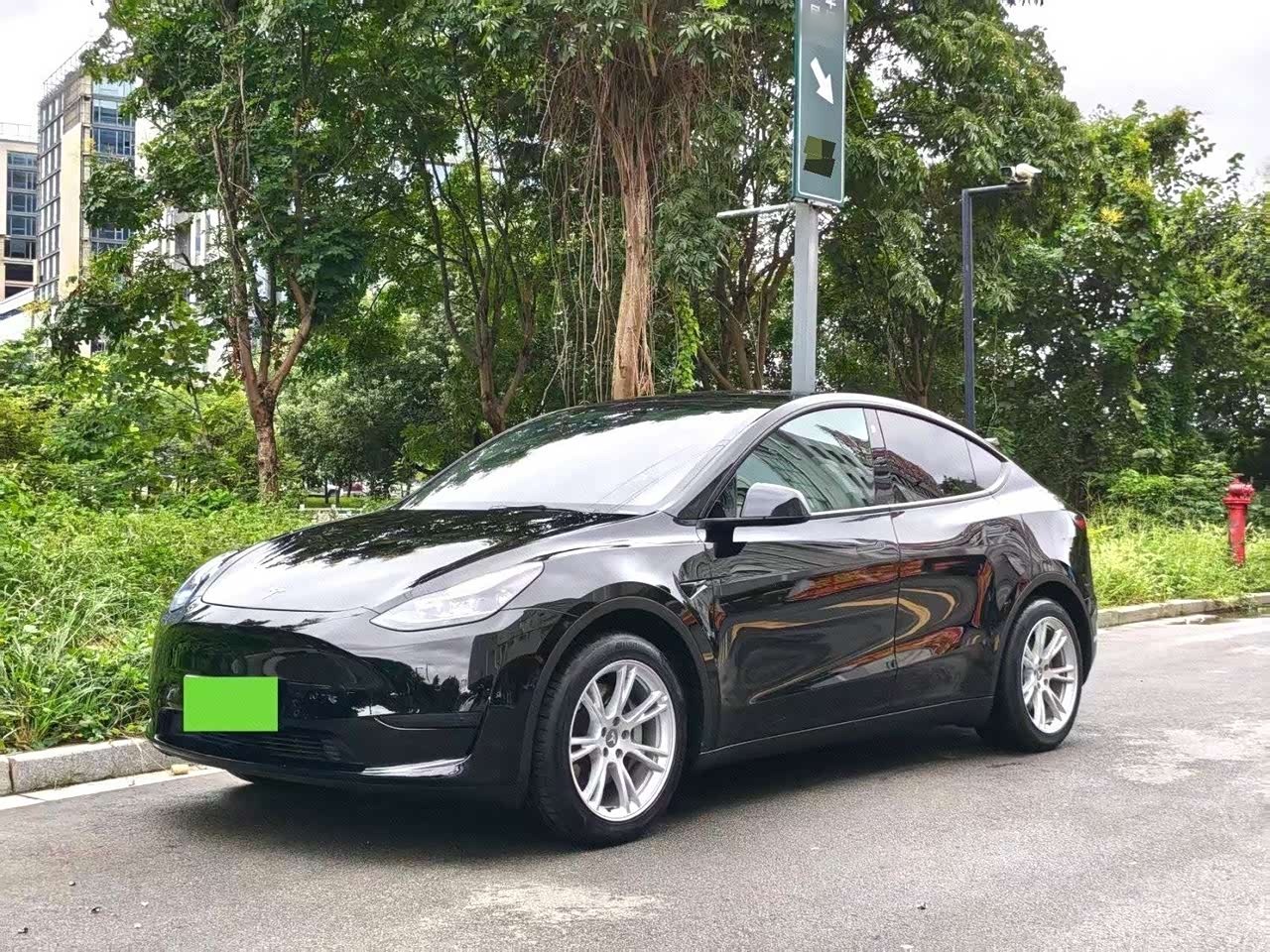 Model Y 2023 RWD