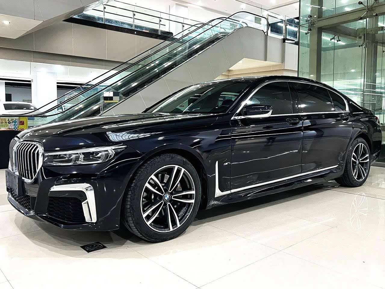 7 Series 2019 730Li M Sport Package