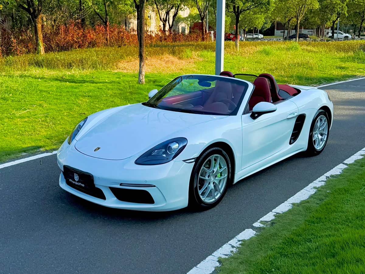 718 2016 Boxster 2.0T