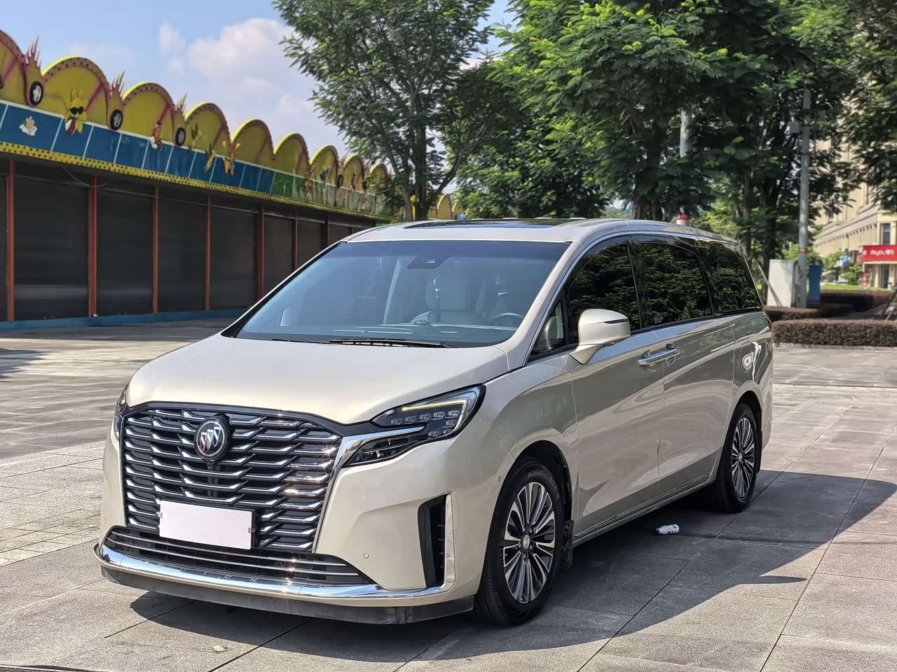 GL8 2023 ES Luxury