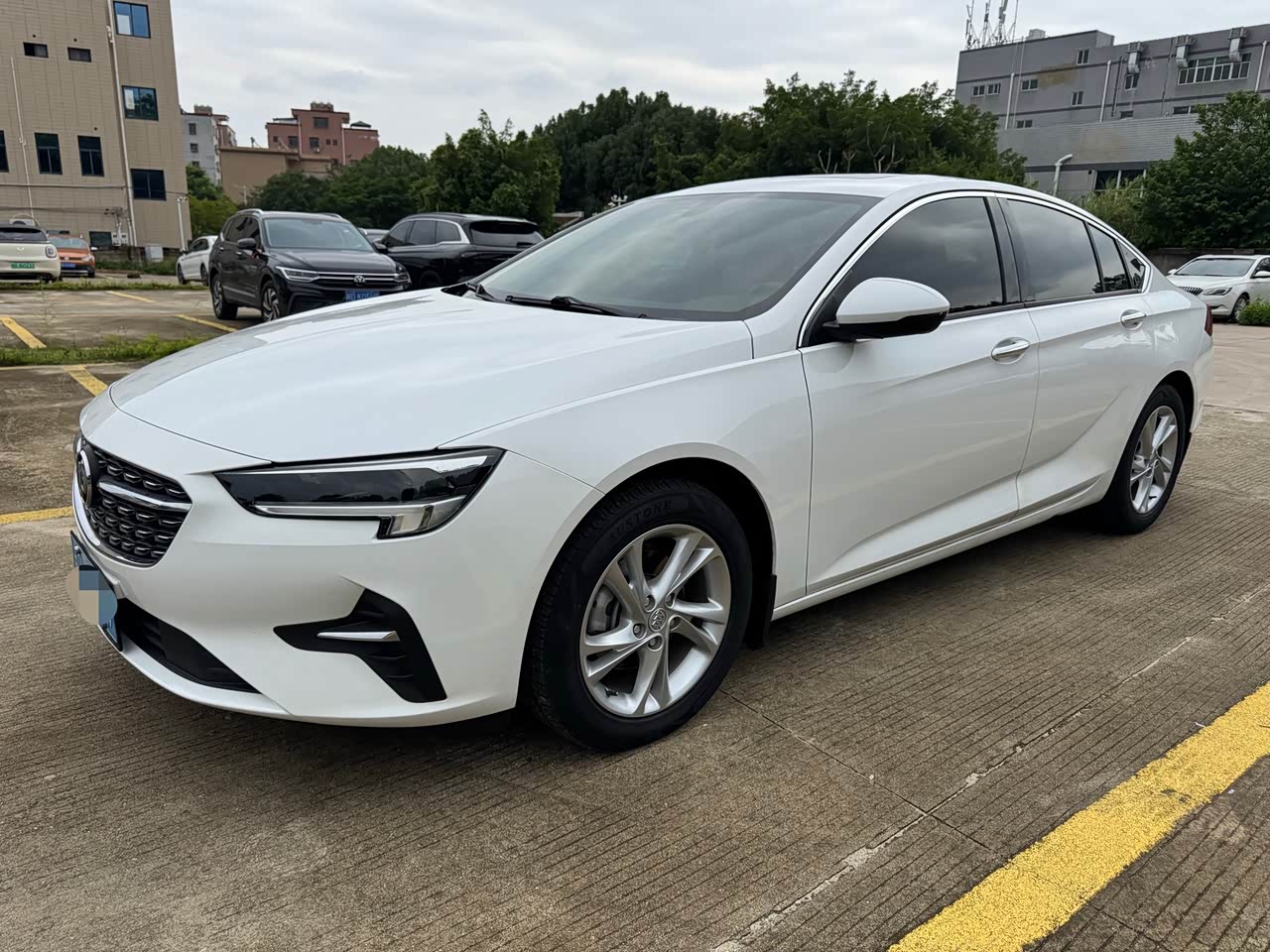 Regal 2020 552T Luxury