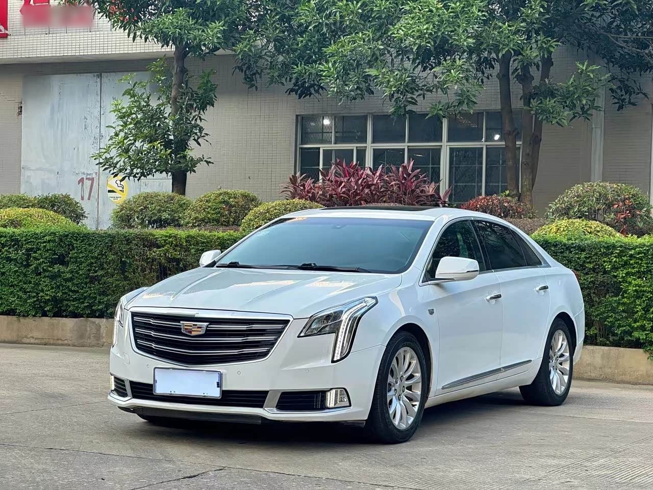 XTS 2018 28T Elite