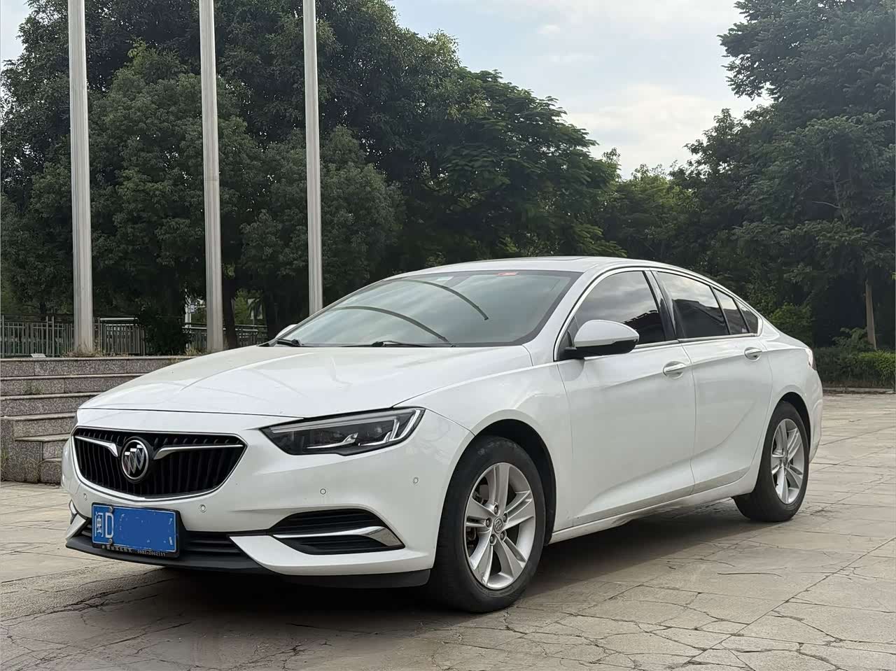 Regal 2017 20T Luxury