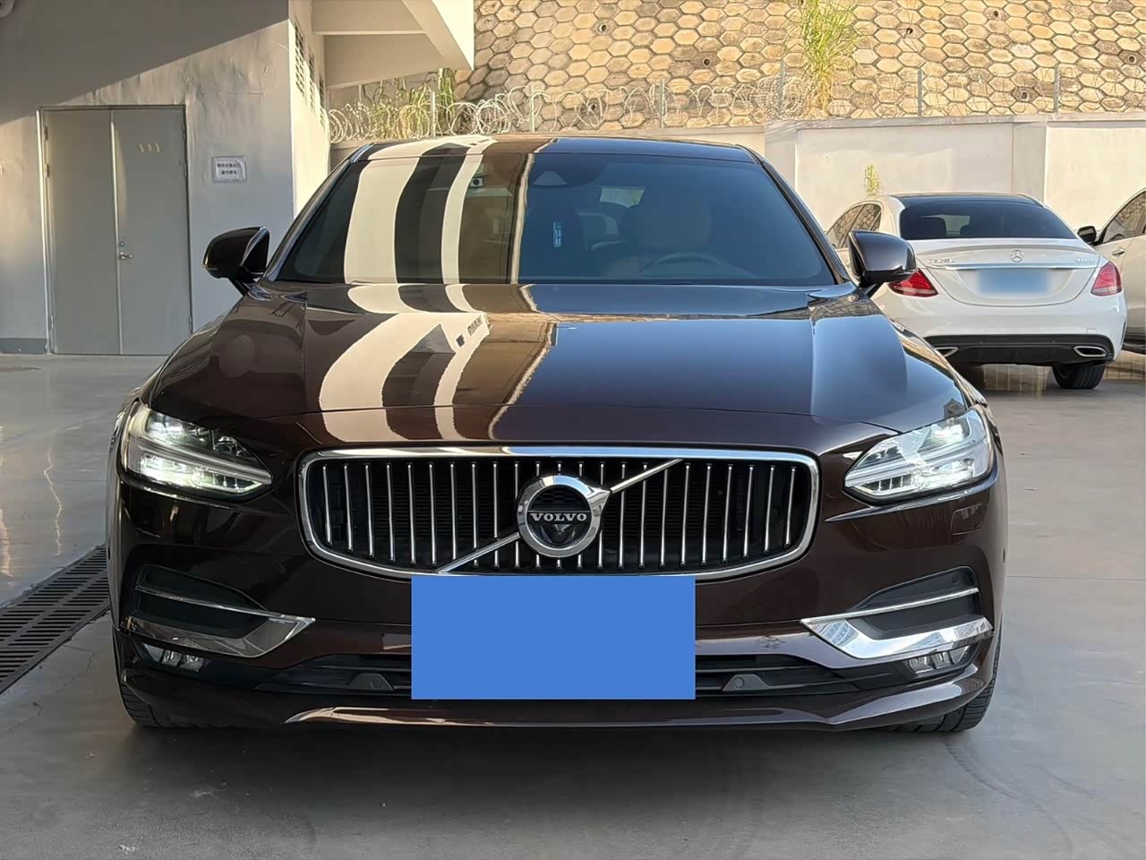 S90 2017 T5