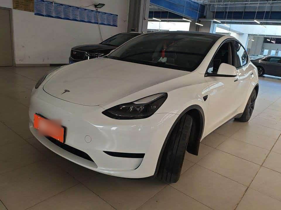 Model Y 2024 RWD