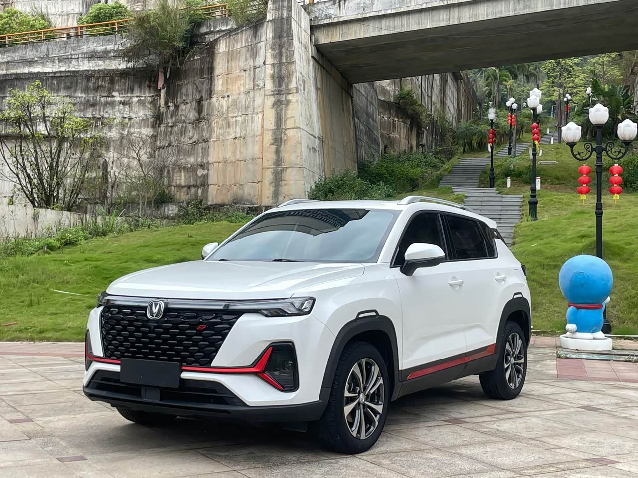 CS35PLUS 2022 NE 1.4T DCT Luxury