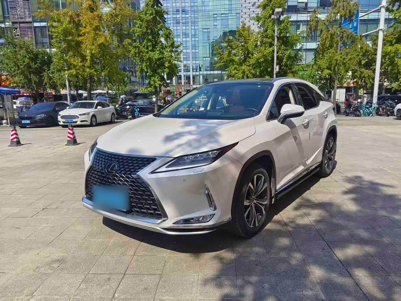 RX 2020 Facelift 300 AWD Elegant