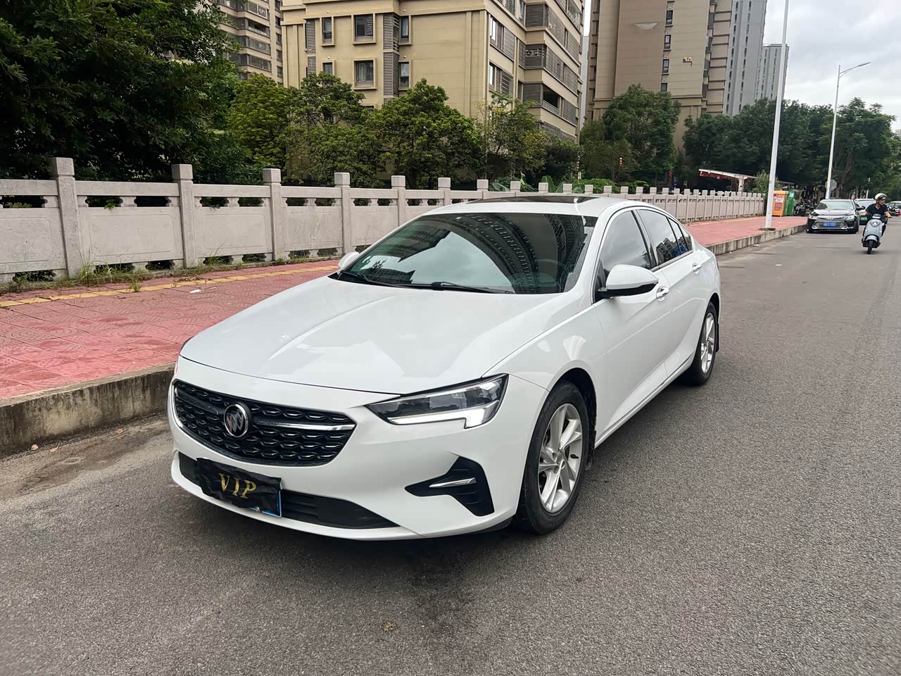Regal 2022 552T Smart