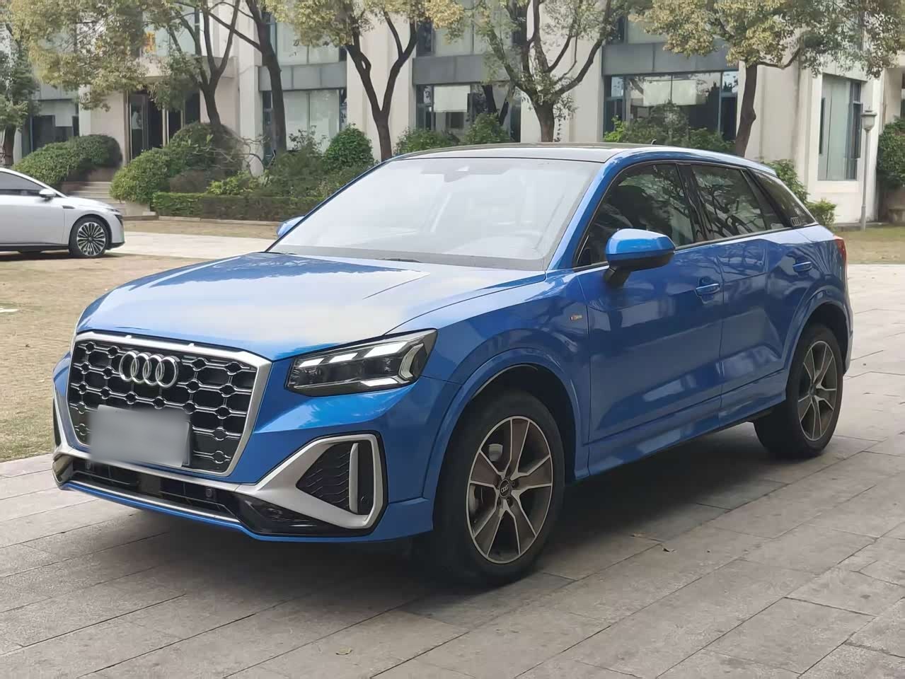Q2L 2022 35 TFSI Luxury Dynamic