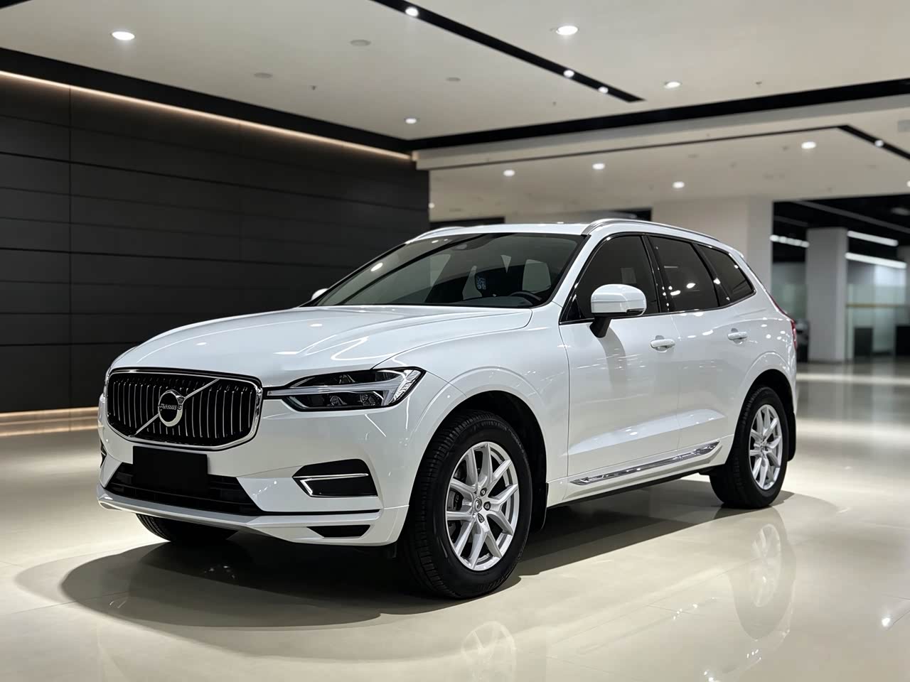 XC60 2021 T5 AWD Luxury