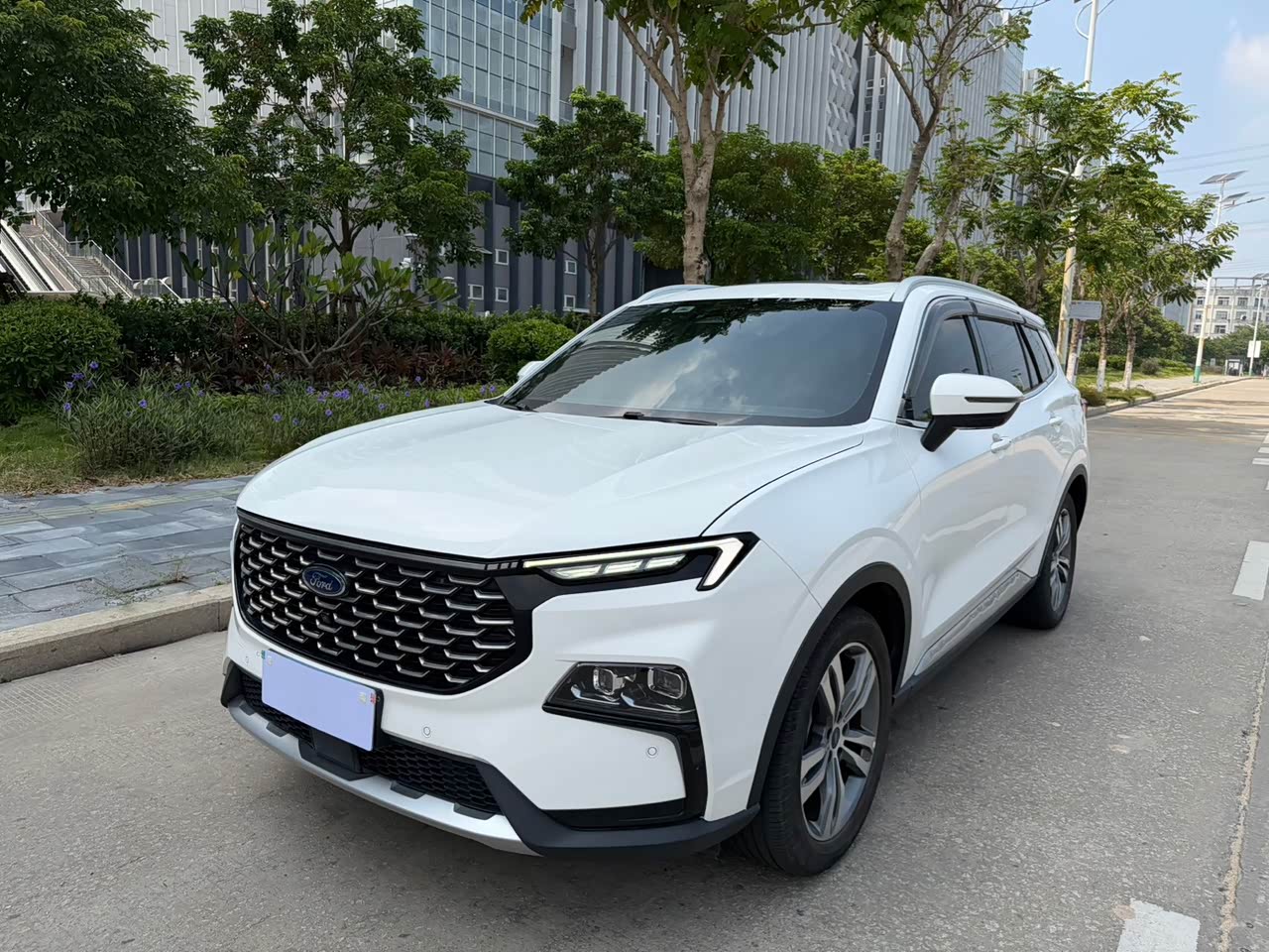 Equator Sport 2022 EcoBoost 170