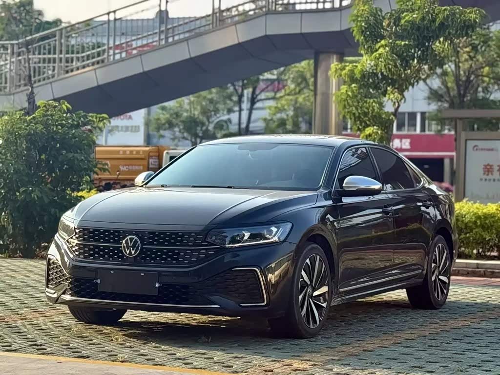 Passat 2022 330TSI Elite