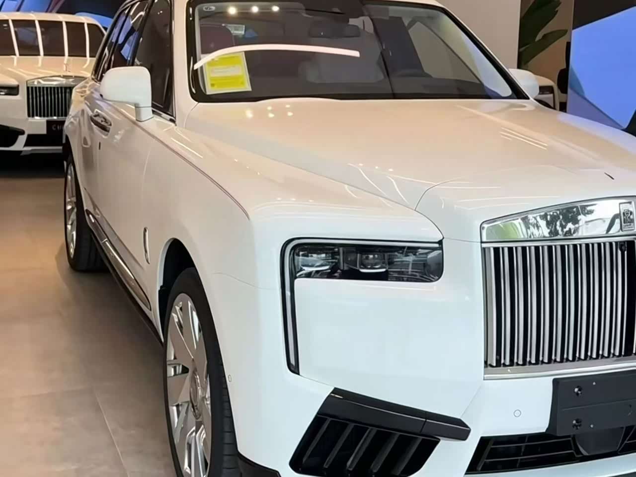 Cullinan 2026 6.7L AT