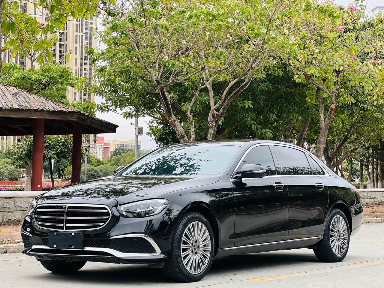 E-Class 2022 Facelift E 300 L Luxury